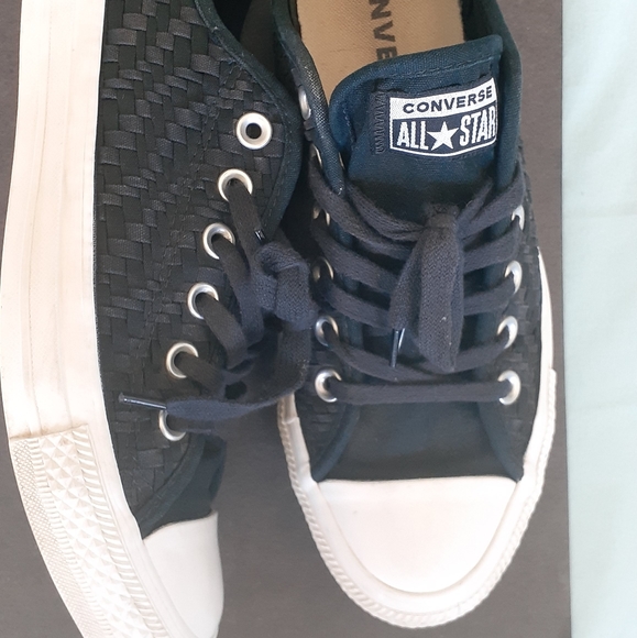 Black Converse - Picture 3 of 6